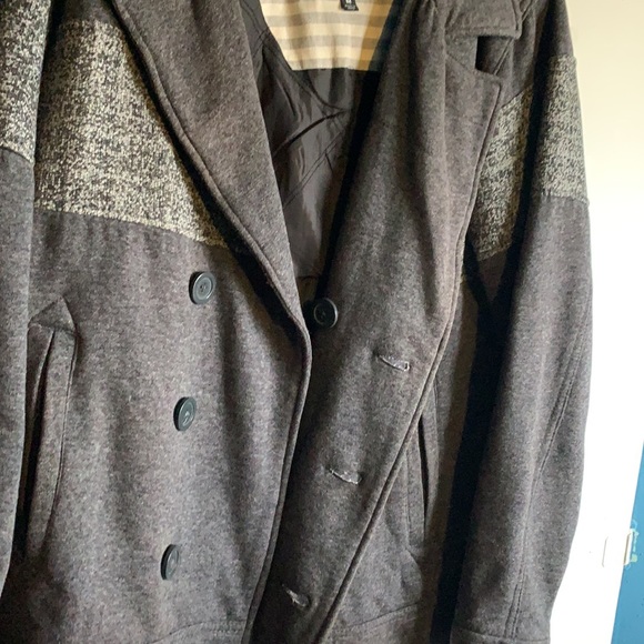 Men’s Medium Modern Amusement Pea Coat - Picture 3 of 3